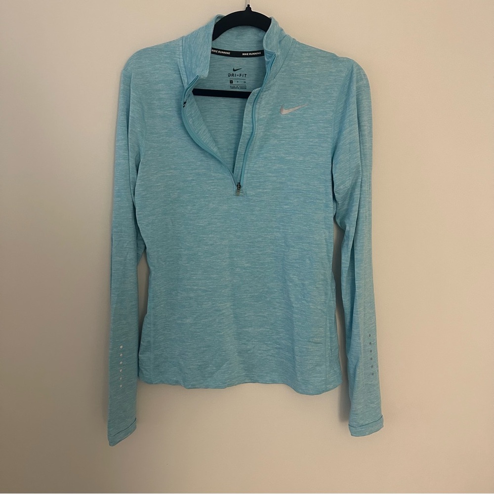 Nike running women’s light blue heather 1/4 zip small